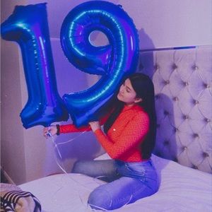 Meet your Posher, Aisha